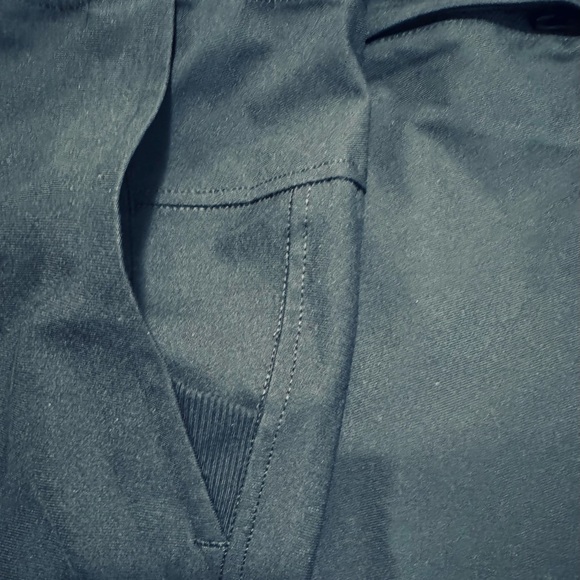 Men’s black XL LuLu License Tp Train athletic pants - Picture 6 of 6